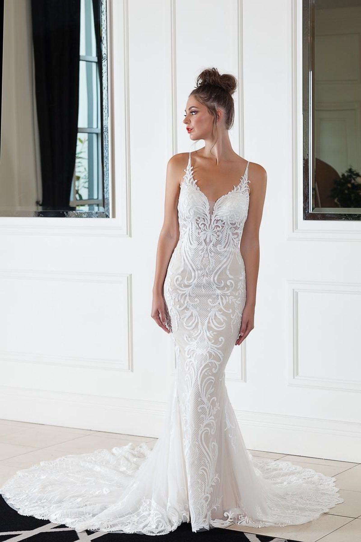 Gia wedding gown size 10 - Image 3