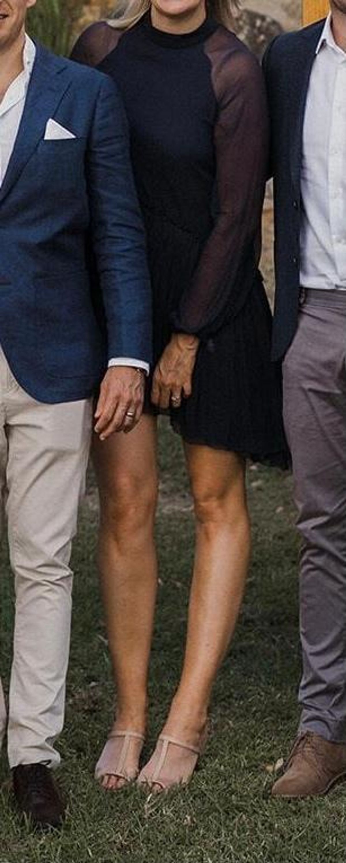 Manning Cartell Feather Weight mini dress size 10   - Image 4