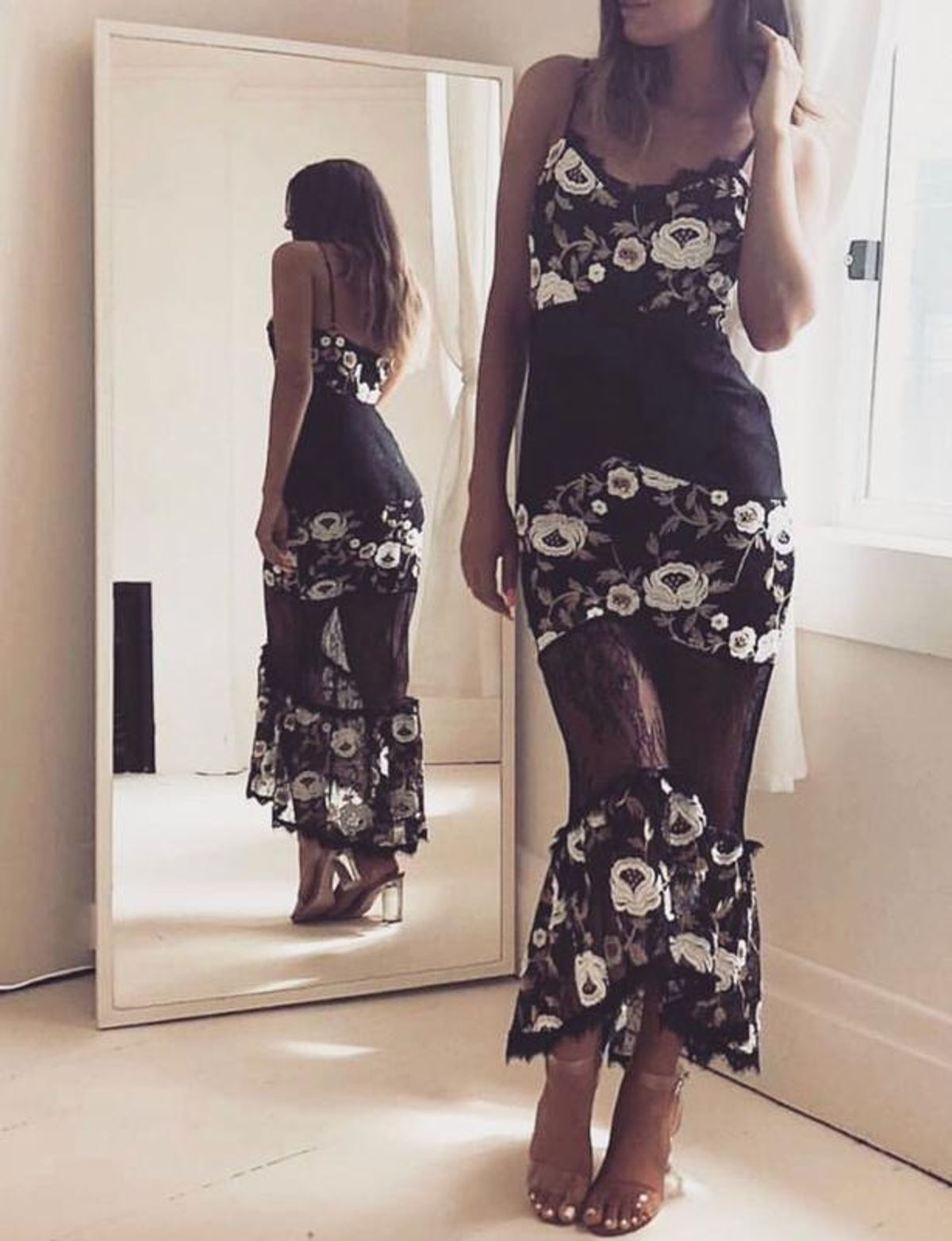 Misha Jacquie Lace Dress Black Size 6 - Image 5