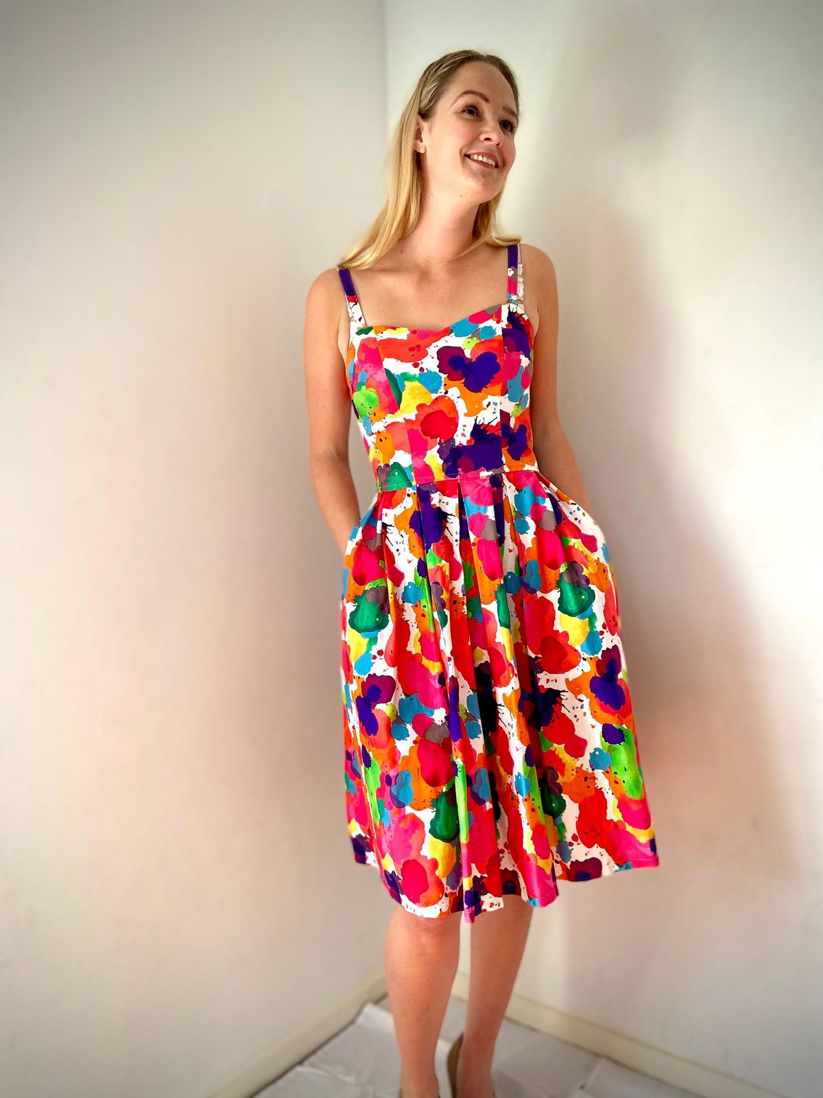 Ella Nevada Art Attack size 10 - Image 1