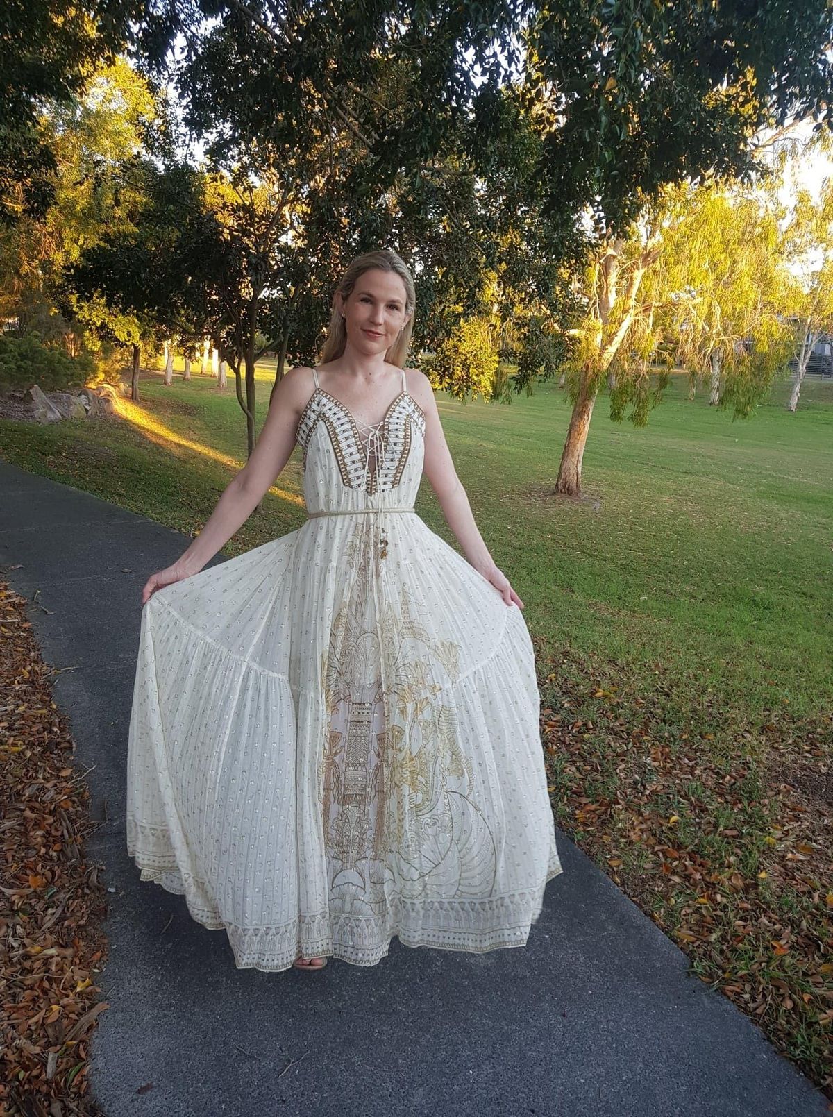 Camilla The Queens Chamber Lace Up Front Panel Dress Print Size 6 - Image 6