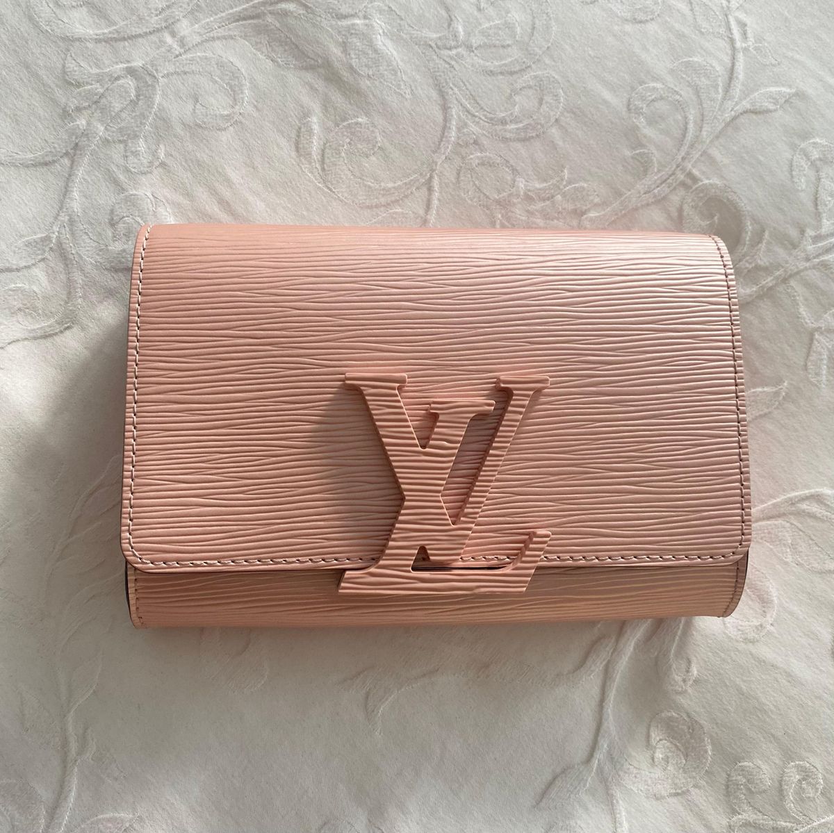 Louis Vuitton Louise Epi Leather Handbag Pink - Image 2