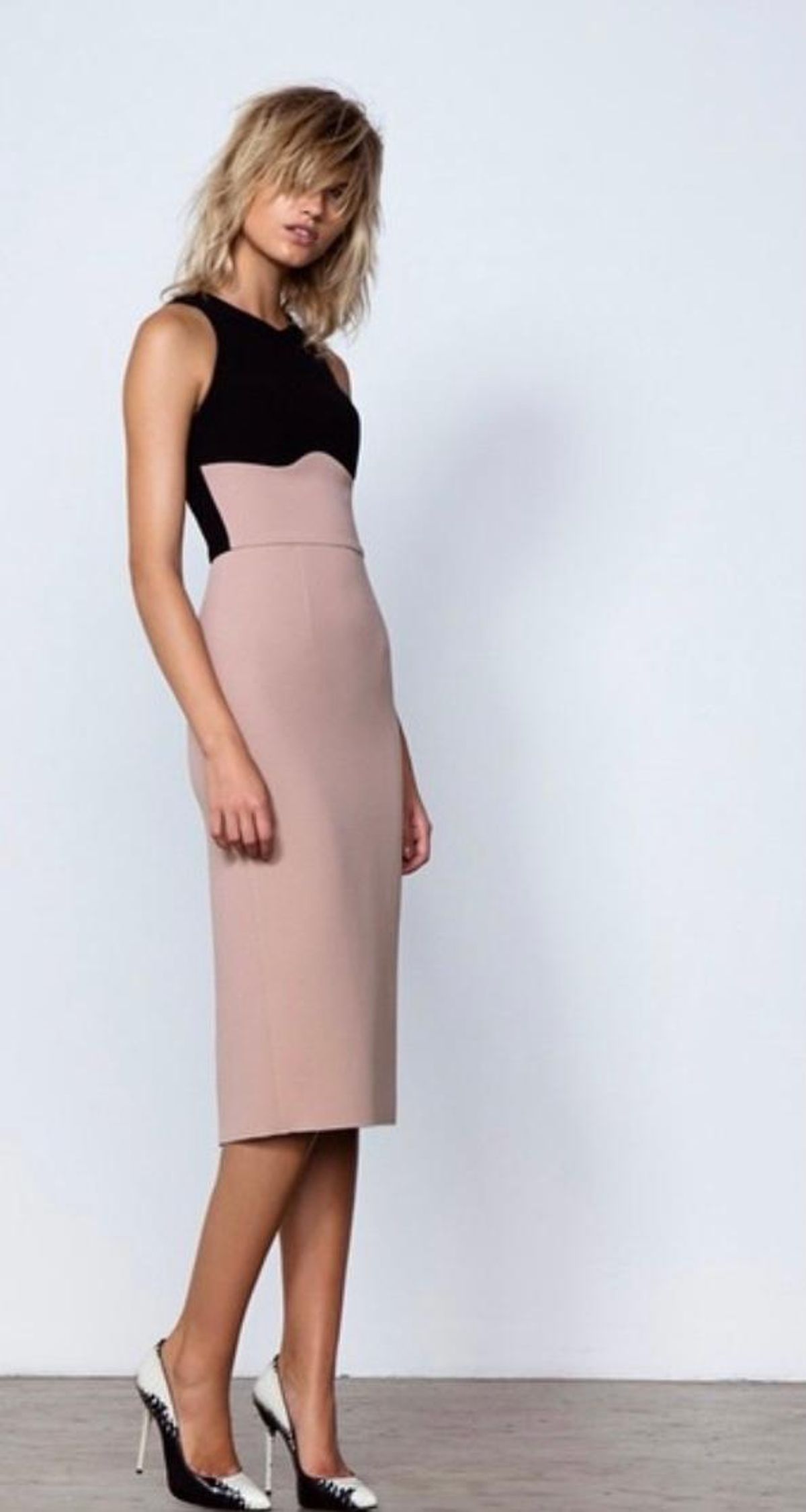 Yeojin Bae - Two Tone Milla Crepe Dress Beige  - Image 4