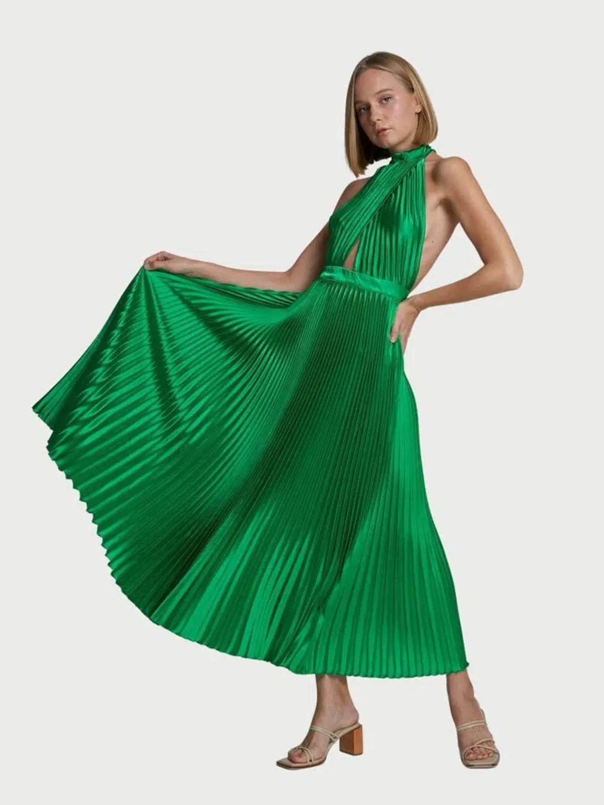 L'idee - Renaissance Gown Green - Size 8 - Image 1