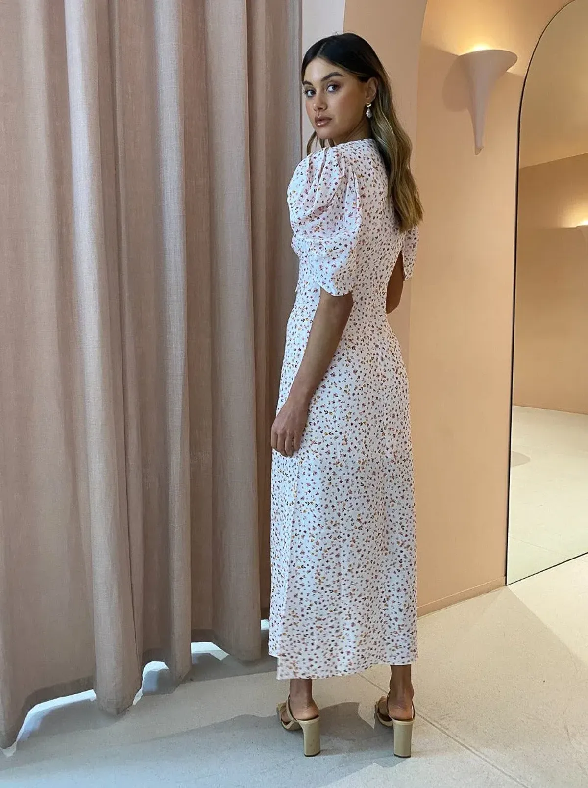 Significant Other Malarie Dress Ditsy Wild Flowers Print Size 8 - Image 5