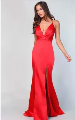 Jadore Dress Georgia Dress Red Size 6 for rent on The Volte - image 3