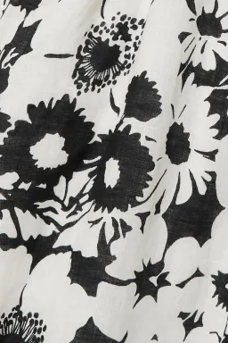 Faithful the Brand La Piedra Maxi Dress Print Size 8 for rent on The Volte - image 3