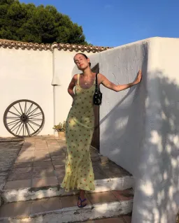 Realisation Par The Allegra Dress in Verona Print Size 8 for rent on The Volte - image 2