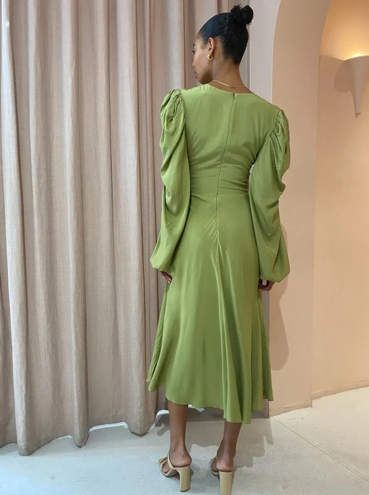 By Johnny Emily Twist Midi Dress Sea Green Size 8 - Image 2