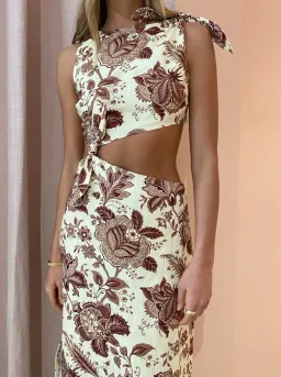 Sir the Label Rei Knot Midi Size 8 for rent on The Volte - image 3