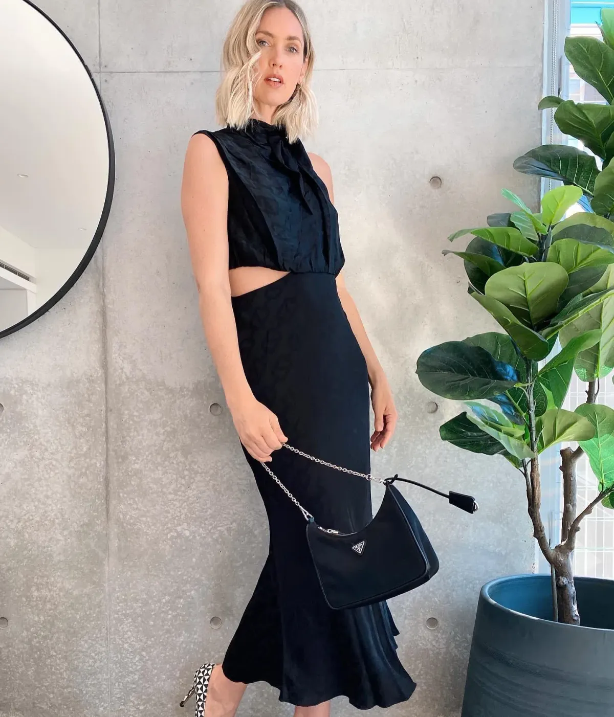 Sheike Reflections Dress Black Size 14 - Image 4