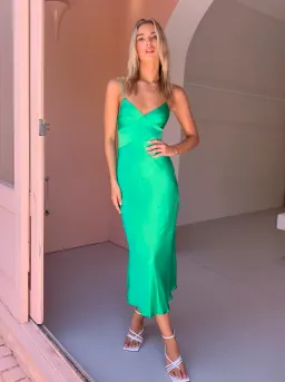 Bec & Bridge Loren Midi Dress Green Size 6 for rent on The Volte - image 2