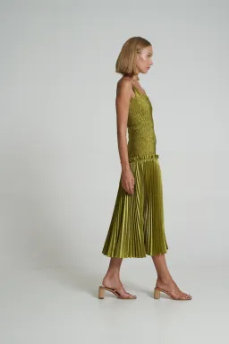 L’Idee Jolie Gown Olive Size 10 for rent on The Volte - image 2