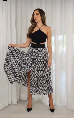 Fendi Silk Georgette Midi Skirt Print Size 8  for rent on The Volte - image 2