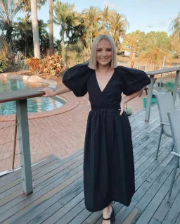 C/MEO Disperse Short Sleeve Dress Black Size 6 for rent on The Volte - image 3