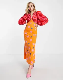 Never Fully Dressed Plus Balloon Sleeve Maxi Dress in Contrast Graphic Print  Size 20  for rent on The Volte - image 3