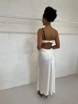 Bec & Bridge Toi Et Moi Dress White with Bronze Contrast Size 10 for rent on The Volte - image 5