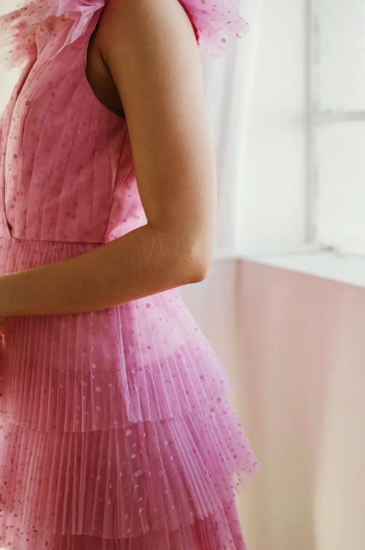 Monique Lhuillier Dotted Tulle Party Dress Bubblegum Pink Size 8 - Image 4