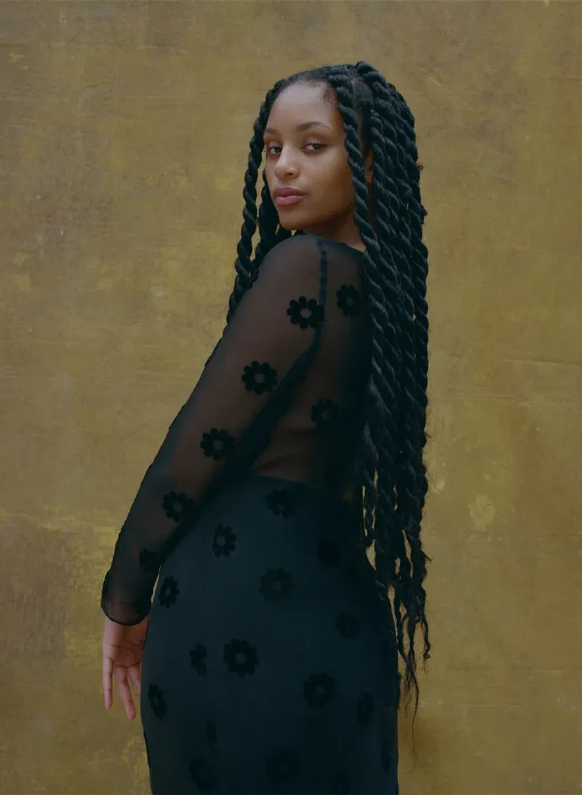 Realisation Par The Schiffer in Devoré Daisy Print Size 10 - Image 5