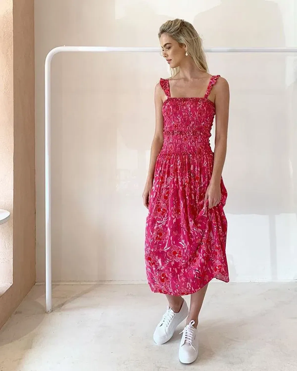 Steele Bahati Shirred Midi Dress Pink Print Size S - Image 1