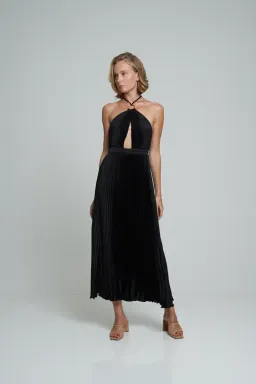 L'Idee Woman Reveil Gown Noir Size 10 for rent on The Volte - image 1