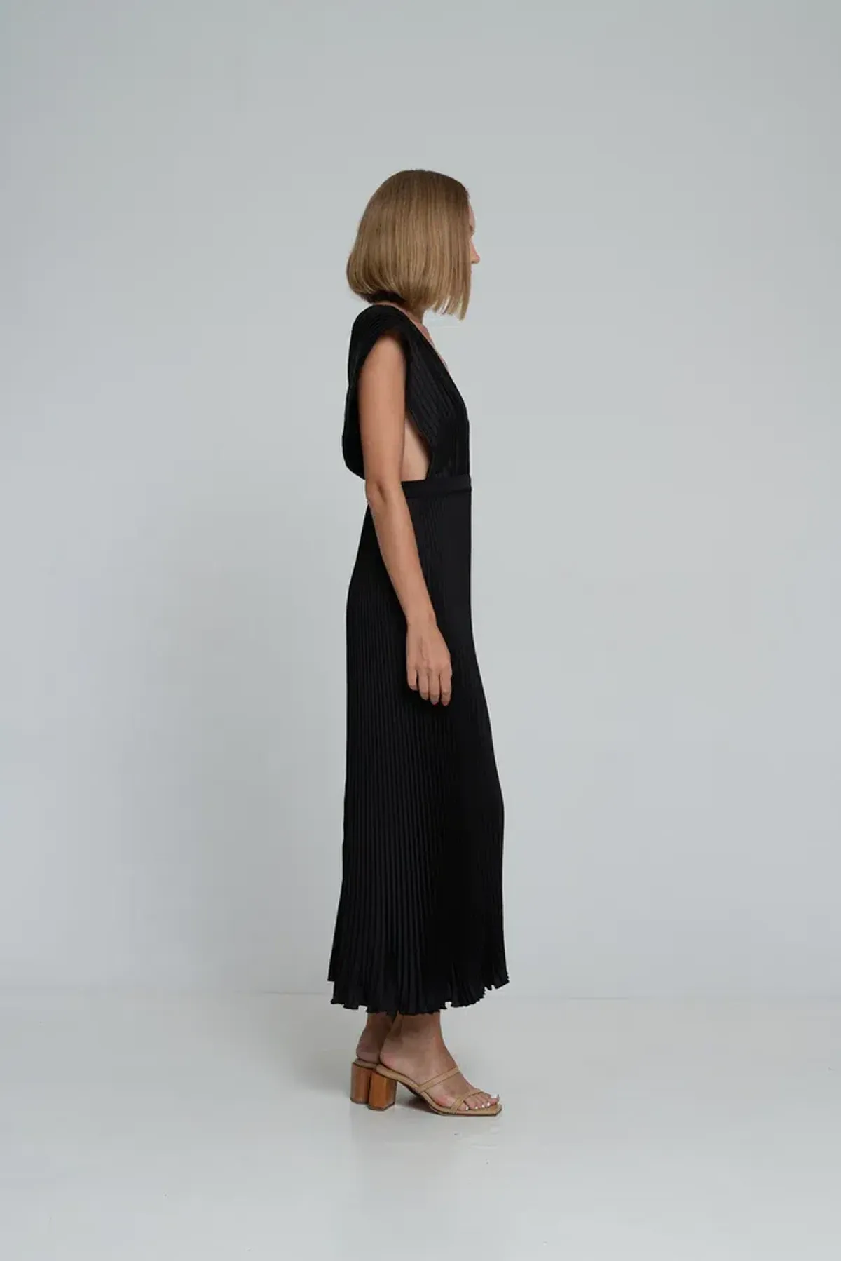 Lidee Gala Gown Noir Black Size 12 - Image 3