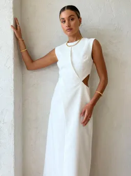 Camilla & Marc Hoxton Sleeveless Dress in Cream Size 6 for rent on The Volte - image 5