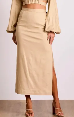 Pasduchas Cora Top And Skirt Set Raffia Size 8 for rent on The Volte - image 3