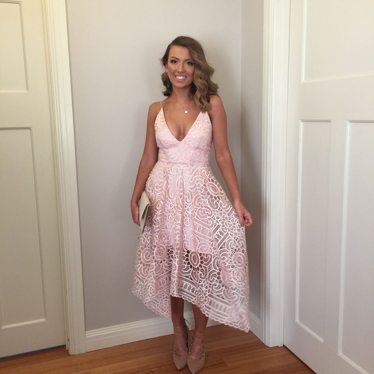 Nicholas Lace V Neck Ball Dress Antique Pink Size 6 - Image 2