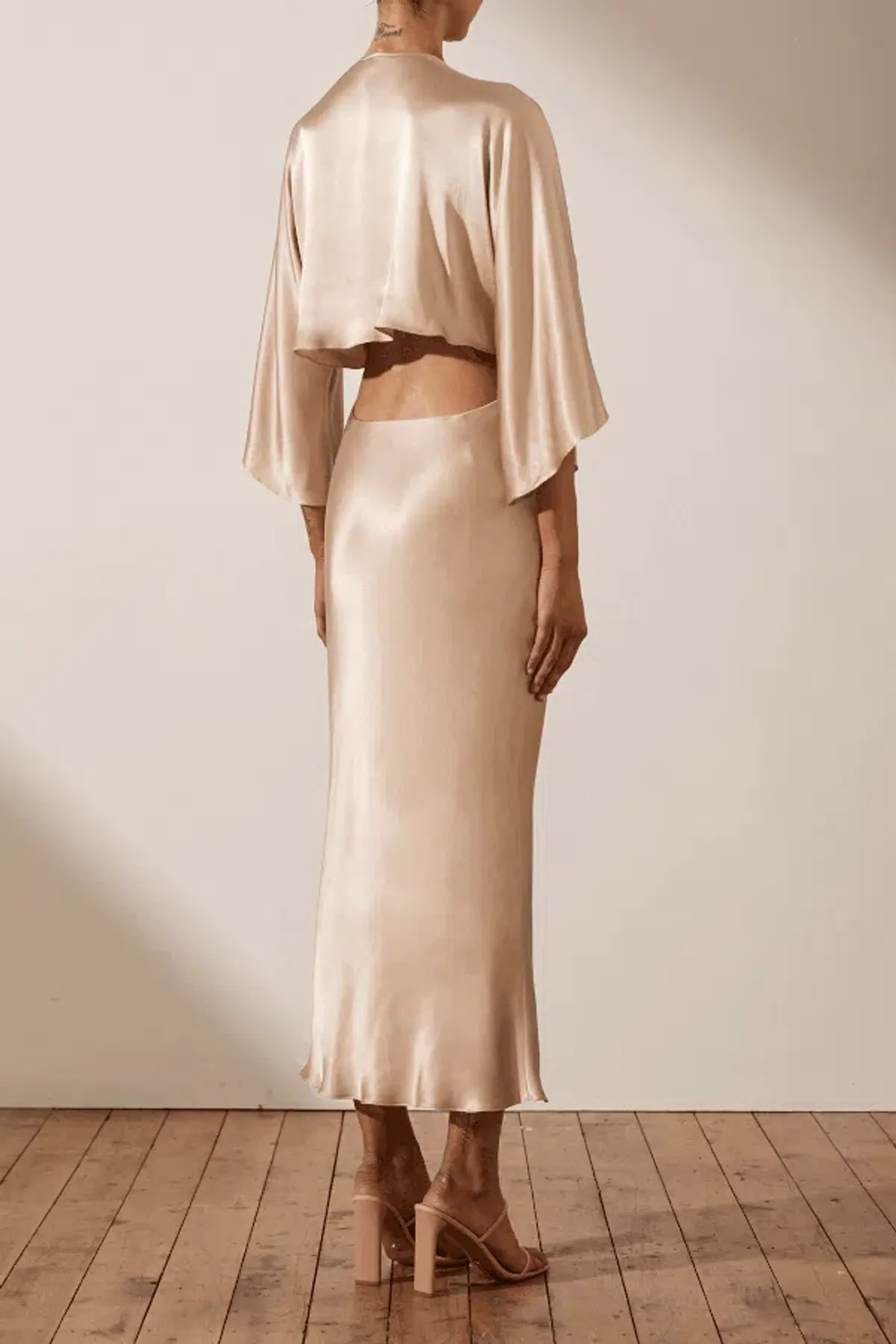 Shona Joy La Lune Tie Front Bias Midi Dress Gold Size 8 - Image 3