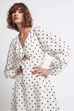 Aje Liberation Blouson Midi Dress Print Size 6 for rent on The Volte - image 2