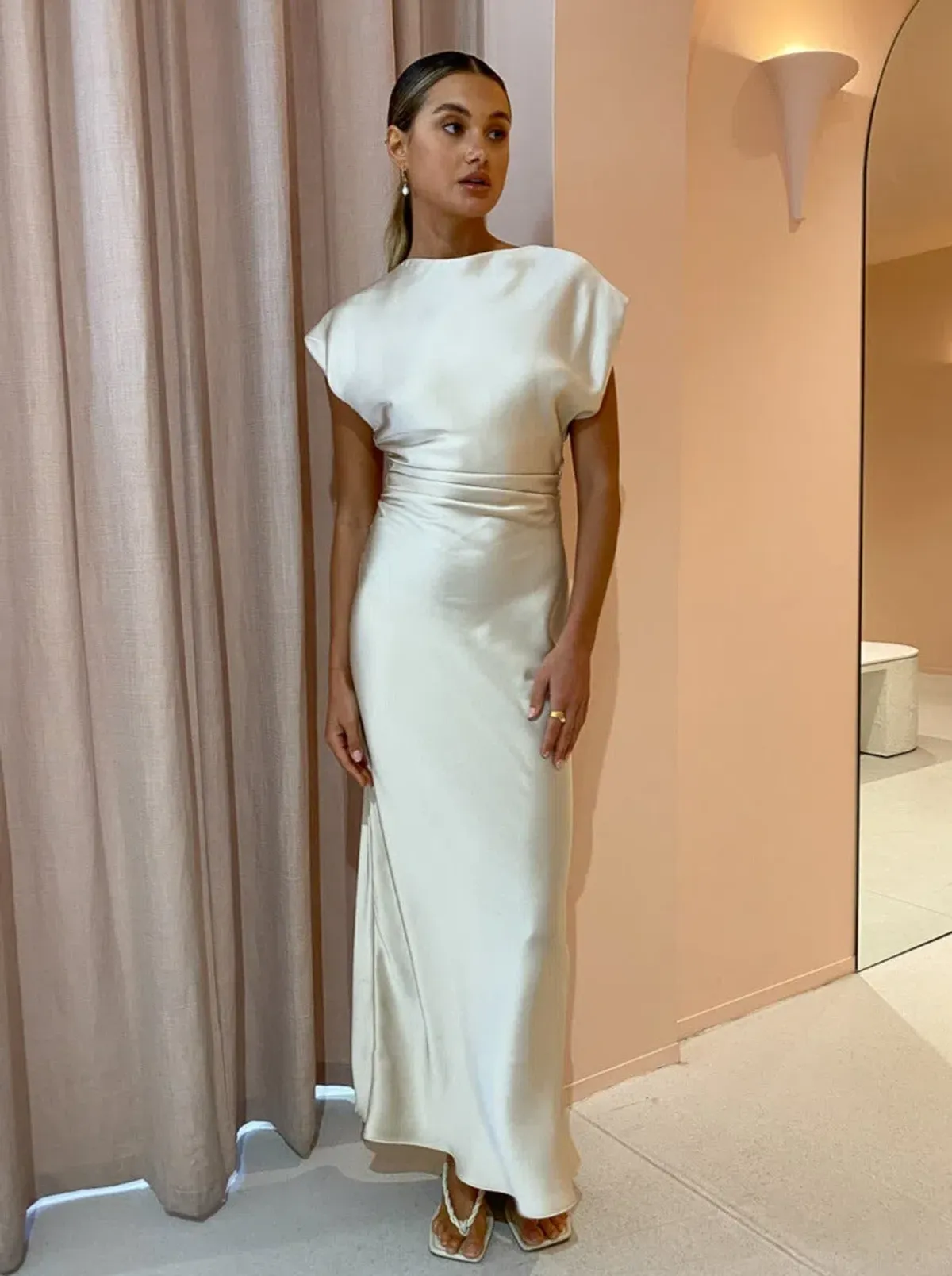 Camilla and Marc Elcar Dress in Champagne Size 8 - Image 1