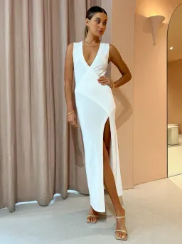 Bec & Bridge Janet Knit Maxi Dress White Size 8 / S for rent on The Volte - image 1