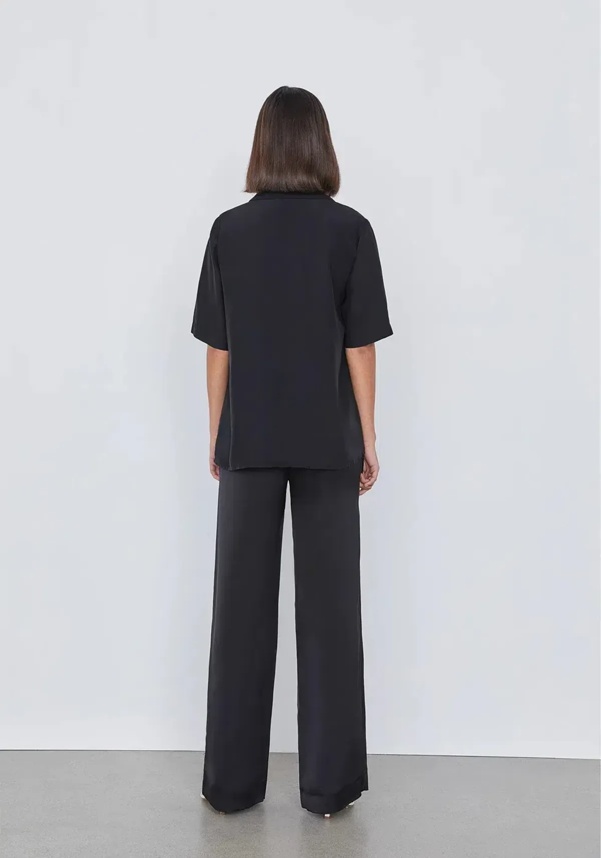 Viktoria and Woods Chorus Shirt and Pilot Pants Black Size 00 and 0/Au 4 & 6 - Image 3