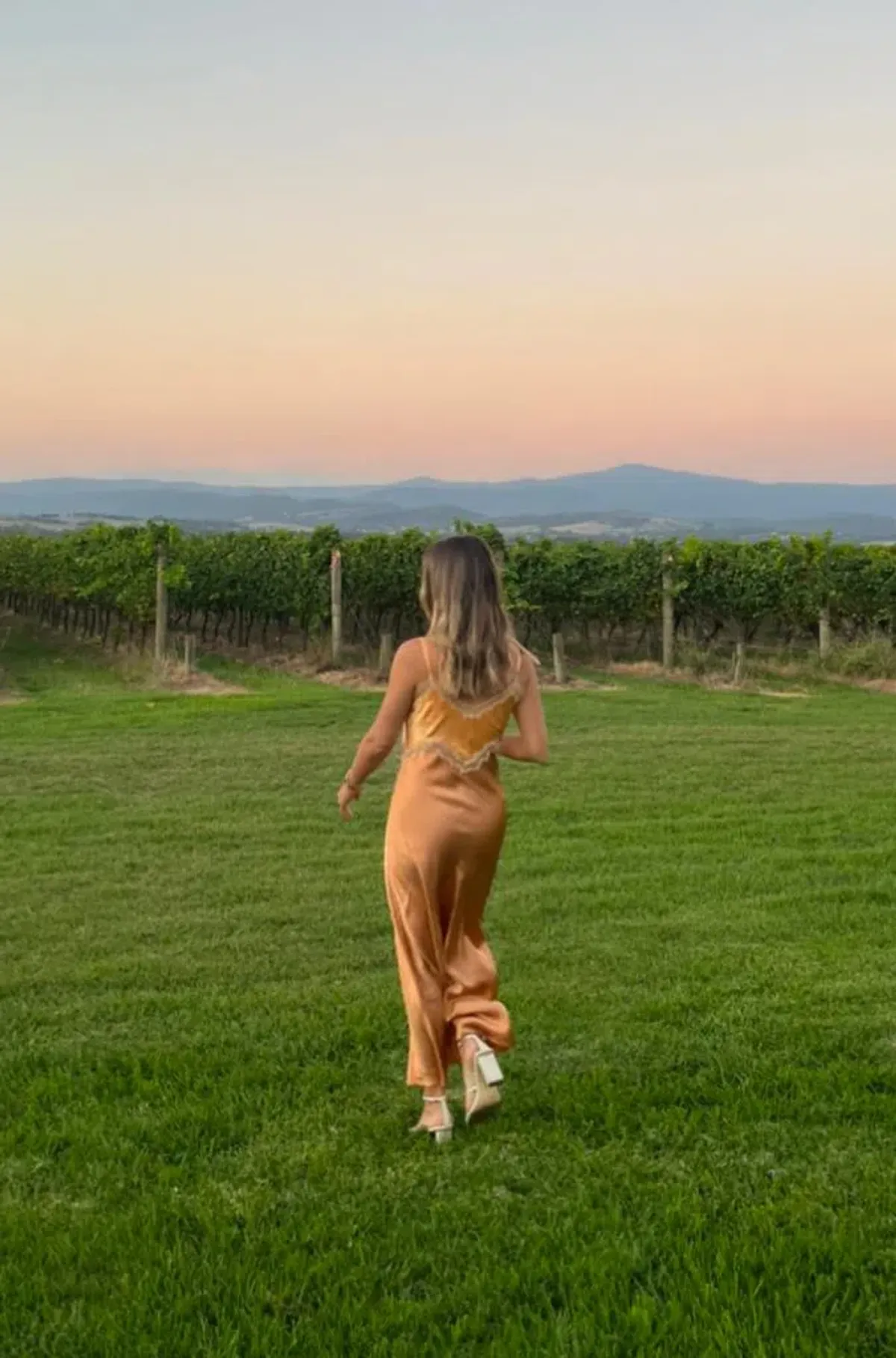 Ginia Hope MIdi Dress Nectarine/Sandstone Size 8 / XS - Image 8