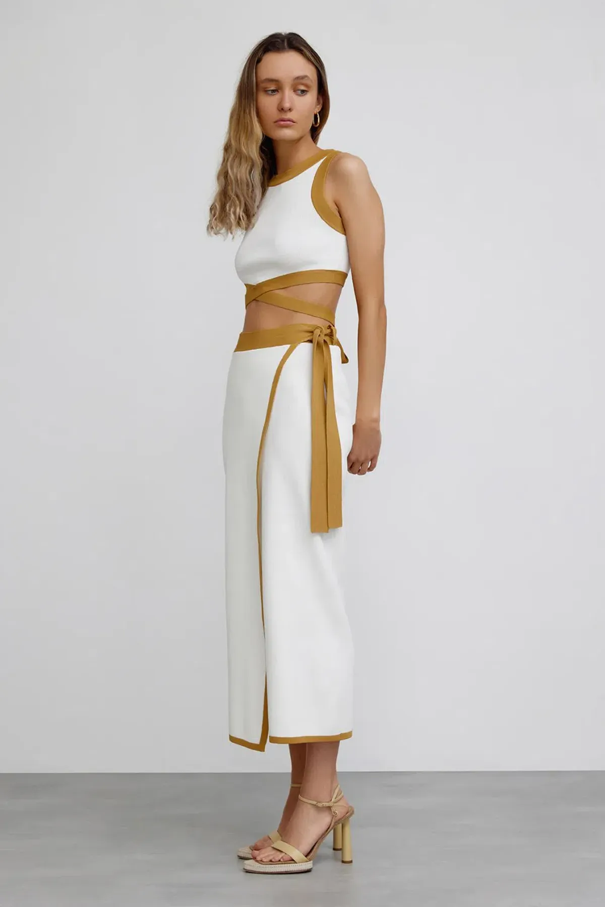 Significant Other Anna Skirt & Top Set Cream with Almond Bind Size 10 - Image 2