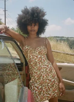 Realisation Par The Devon Dress in 70's Floral Print Size 10 / M for rent on The Volte - image 3