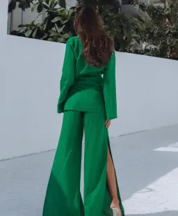 Chic Le Frique Abeni Linen Set Green Size 8  for rent on The Volte - image 4