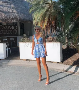 Camilla Short V Neck Cutout Dress Heart Of A Dragon Print Size XS / Au 6 for rent on The Volte - image 1