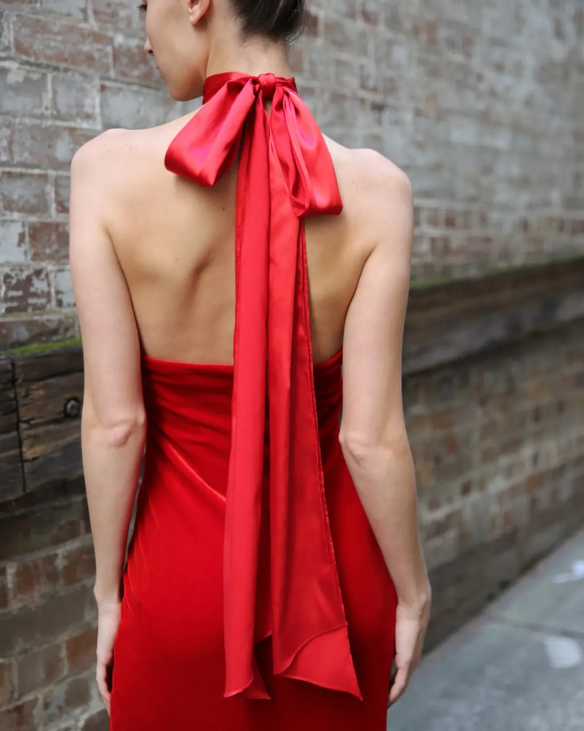 Carla Zampatti The I Love You Halter Gown Red Size 8 - Image 4