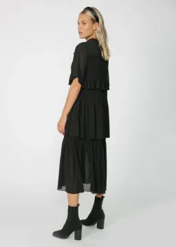 Moochi Fetch Midi Dress Black Size AU 6 for rent on The Volte - image 3