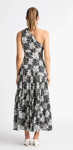 Sheike Magnolia Maxi Dress Black/White Size 10 / M for rent on The Volte - image 3