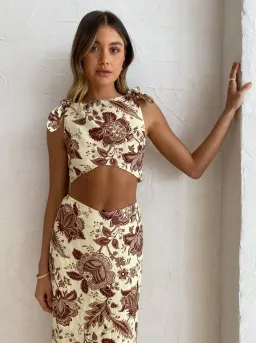 Sir the Label Rei Knot Crop and Skirt Set Floral Size 10 for rent on The Volte - image 4