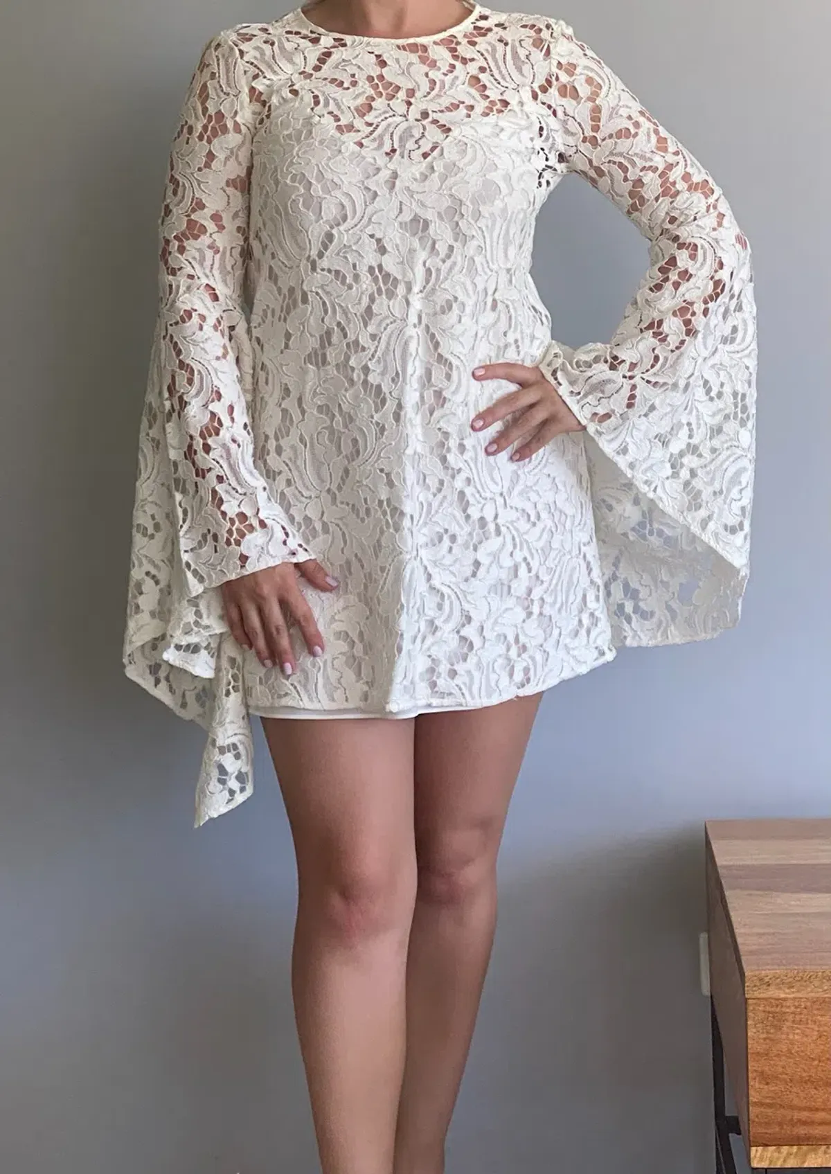 Camilla and Marc Farrow Mini Dress White Size 8 - Image 2