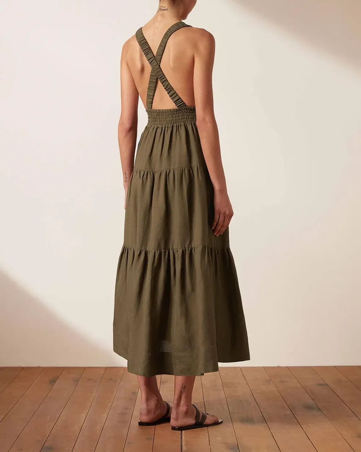 Shona Joy Juliana Linen Plunged Cross Back Dress in Forest Green Size 14 - Image 2