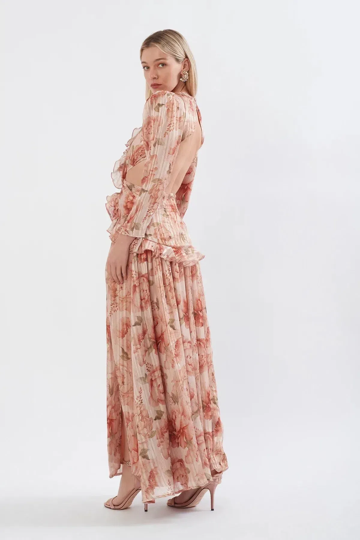 Sonya Moda Ruffle Cut Out Maxi Dress in Spiced Peonies Print Size 6 - Image 3