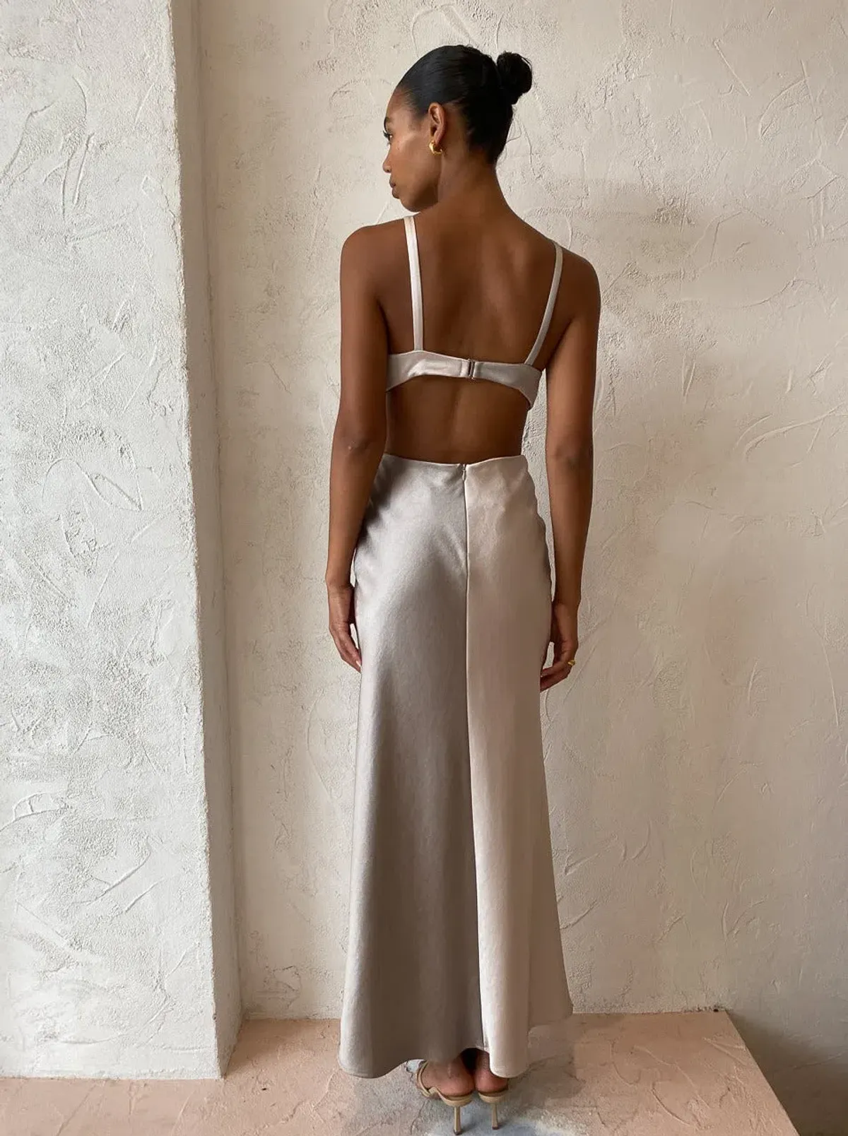 BEC & BRIDGE STONE MULTI FELIX V NECK MAXI DRESS - SIZE 6 AU/2 US(RRP $300 - Image 6