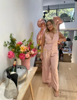 Shona Joy Sara Oversized Tailored Vest Size 8 and Tailored Wide Leg Pants Size 10 Set Powdered Pink for rent on The Volte - image 5