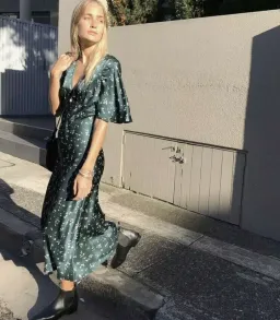 Bec & Bridge Jardin Midi dress Green Size 14 for rent on The Volte - image 6