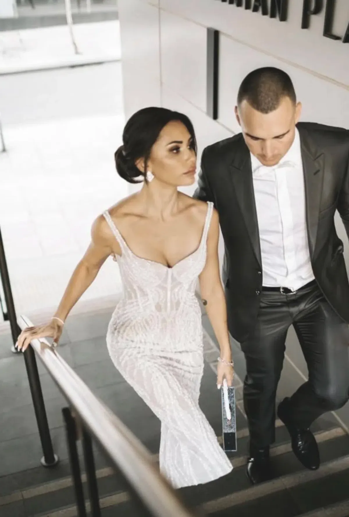 Pallas Couture Midi dress - Diorella Midi Dress Lace Size 8 - Image 2